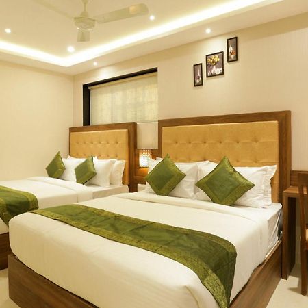Hotel Amber Palace Dehradun Luaran gambar